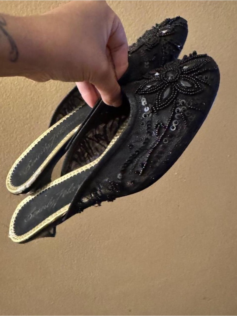 Vintage Beaded close toe kitten heels